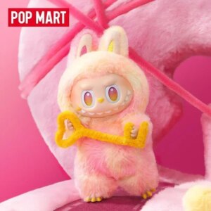POP MART LABUBU THE MONSTERS Big into Energy Συλλεκτική Φιγούρα Βινυλίου και Λούτρινου Υλικού σε Κουτί Έκπληξη